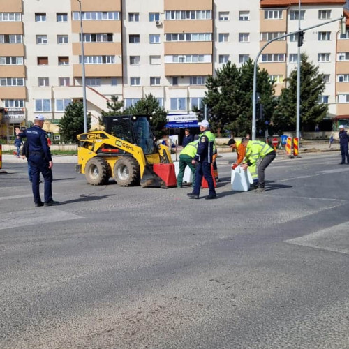 Sens giratoriu temporar la una dintre cele mai aglomerate intersecții din Alba Iulia. Autoritățile iau măsuri pentru fluidizarea traficului.