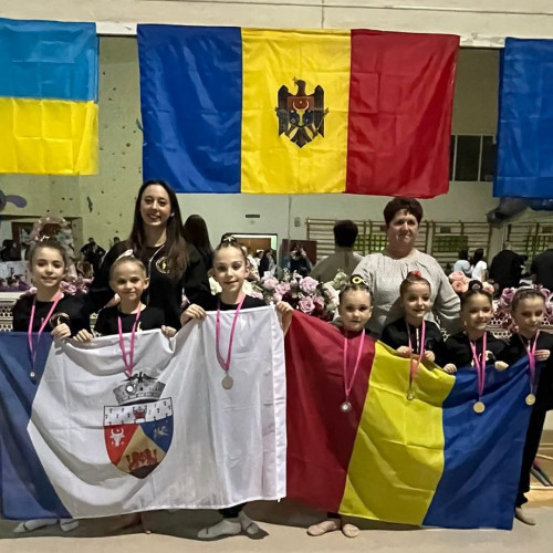 Alexandra Pavel din Alba Iulia a câștigat 8 medalii la concursul internațional de gimnastică „Grația Primăverii” din Chișinău