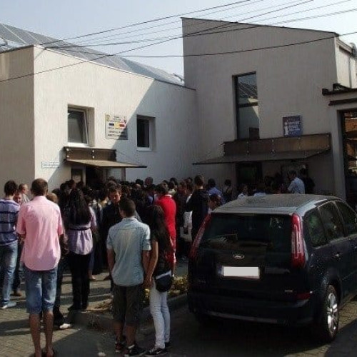 530 de posturi disponibile în Alba Iulia, Sebeș, Aiud, Blaj, Cugir şi alte oraşe din județul Alba prin AJOFM: Detalii şi contacte pentru candidaturi