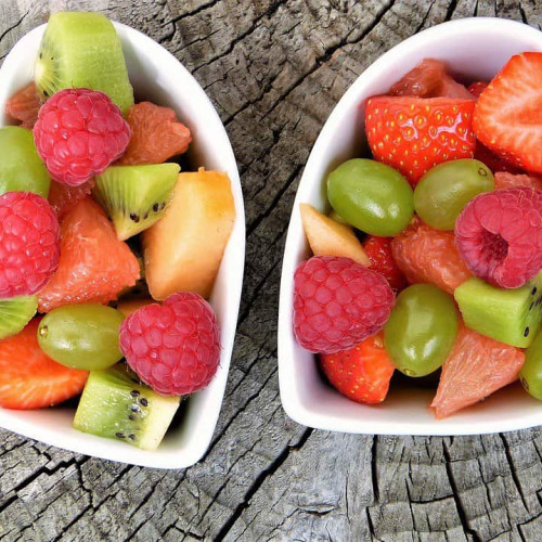 Combinatii "interzise" de fructe care cauzeaza probleme de digestie: Descoperiti ce fructe nu ar trebui sa consumati impreuna si motivele din spatele acestor restrictii.