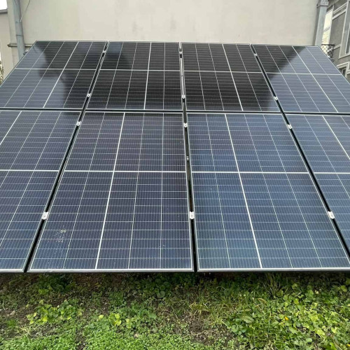 Incursiune în noul program de finanțare pentru proiectele fotovoltaice și încărcarea vehiculelor electrice, "ElectricUp2" pentru firmele din domeniul HORECA, aprobate de Guvern. Bugetul alocat este de 450 de milioane de lei