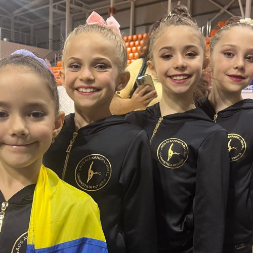 Patru medalii pentru Clubul Sportiv Alexandra Pavel de la Alba Iulia la competiția internațională de gimnastică ritmică