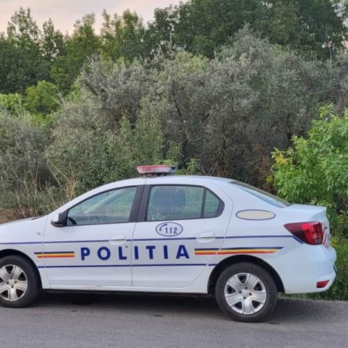 Accident grav pe DJ 704K lângă Cugir: bărbat rănit și pasagerul său transportat la spital