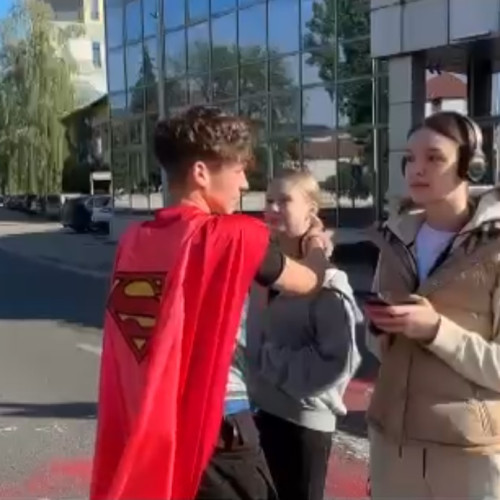 Elevi din 10 licee în concursul SCUT pentru siguranța copiilor, organizat de IPJ Alba. Anunțul câștigătorilor și mesajele tinerilor în videoclipuri