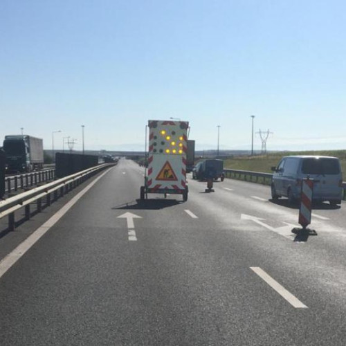 Restricții de circulație pe A1 Sebeș-Sibiu și pe alte segmente de autostradă din țară. Lucrări de reparații și marcaj rutier