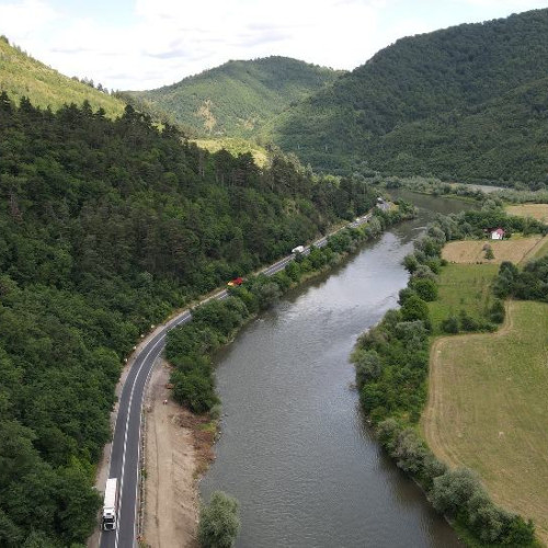 Valea Oltului se închide timp de o lună pentru lucrări la autostrada Sibiu-Pitești